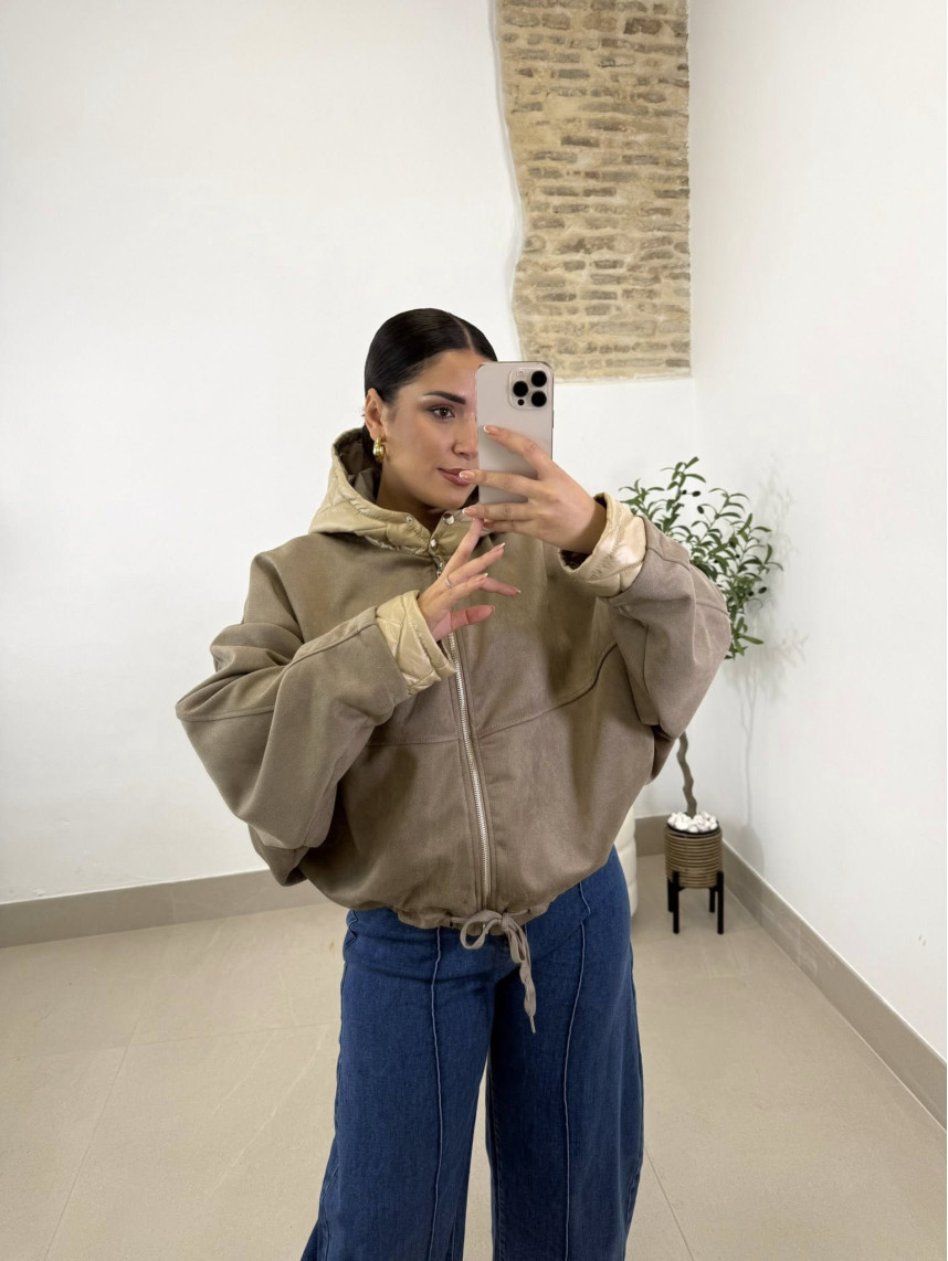 Bomber antelina capucha topo claro