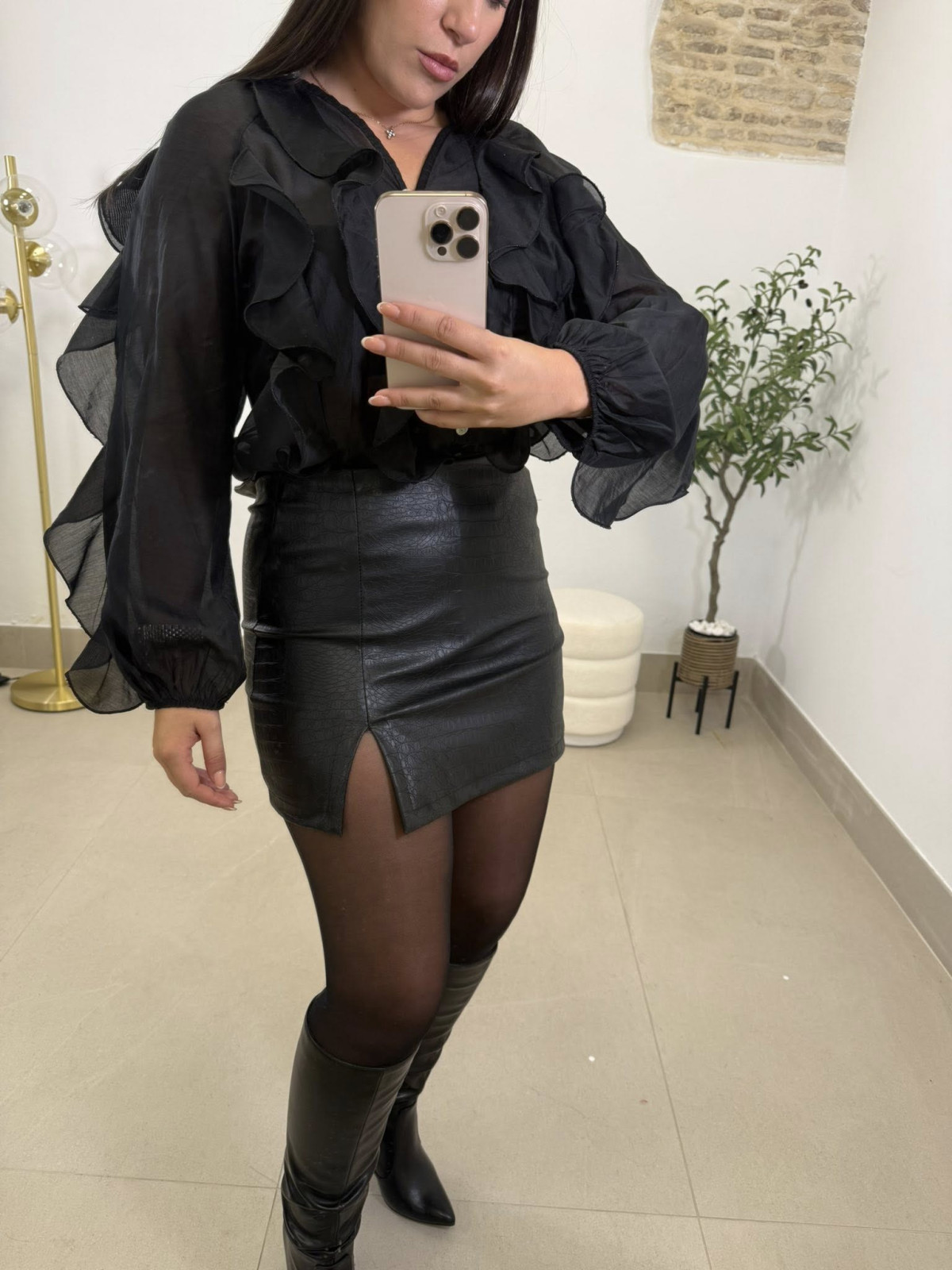 falda pantalon serpiente negra