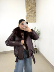 cazadora polipiel combinada pelos tinto