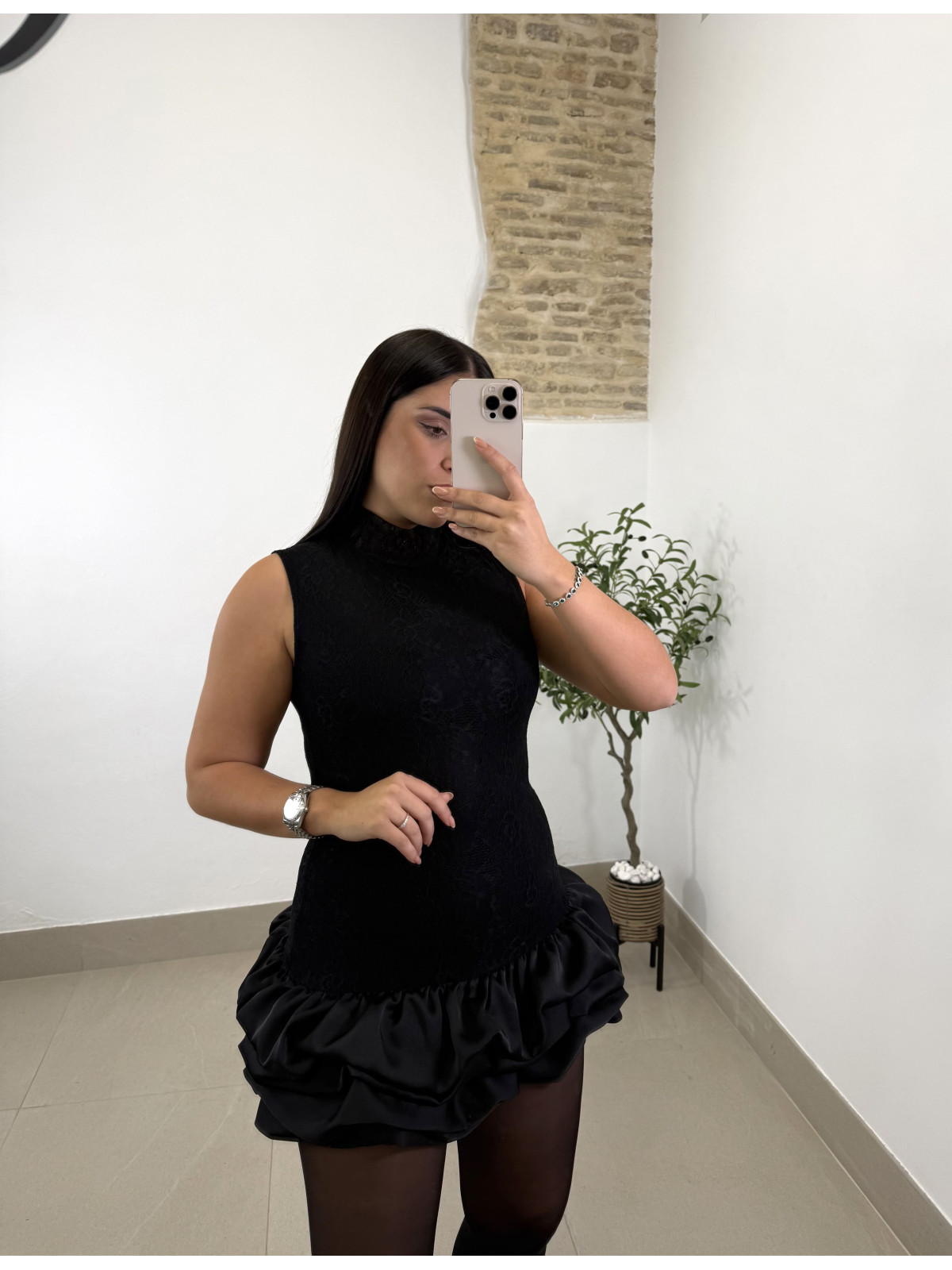 Vestido globo encaje