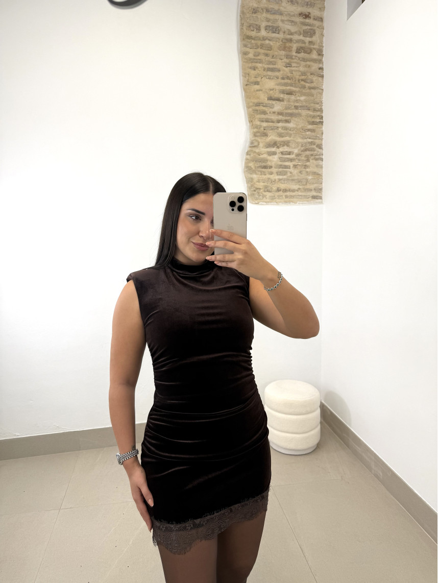 vestido mini terciopelo encaje marron