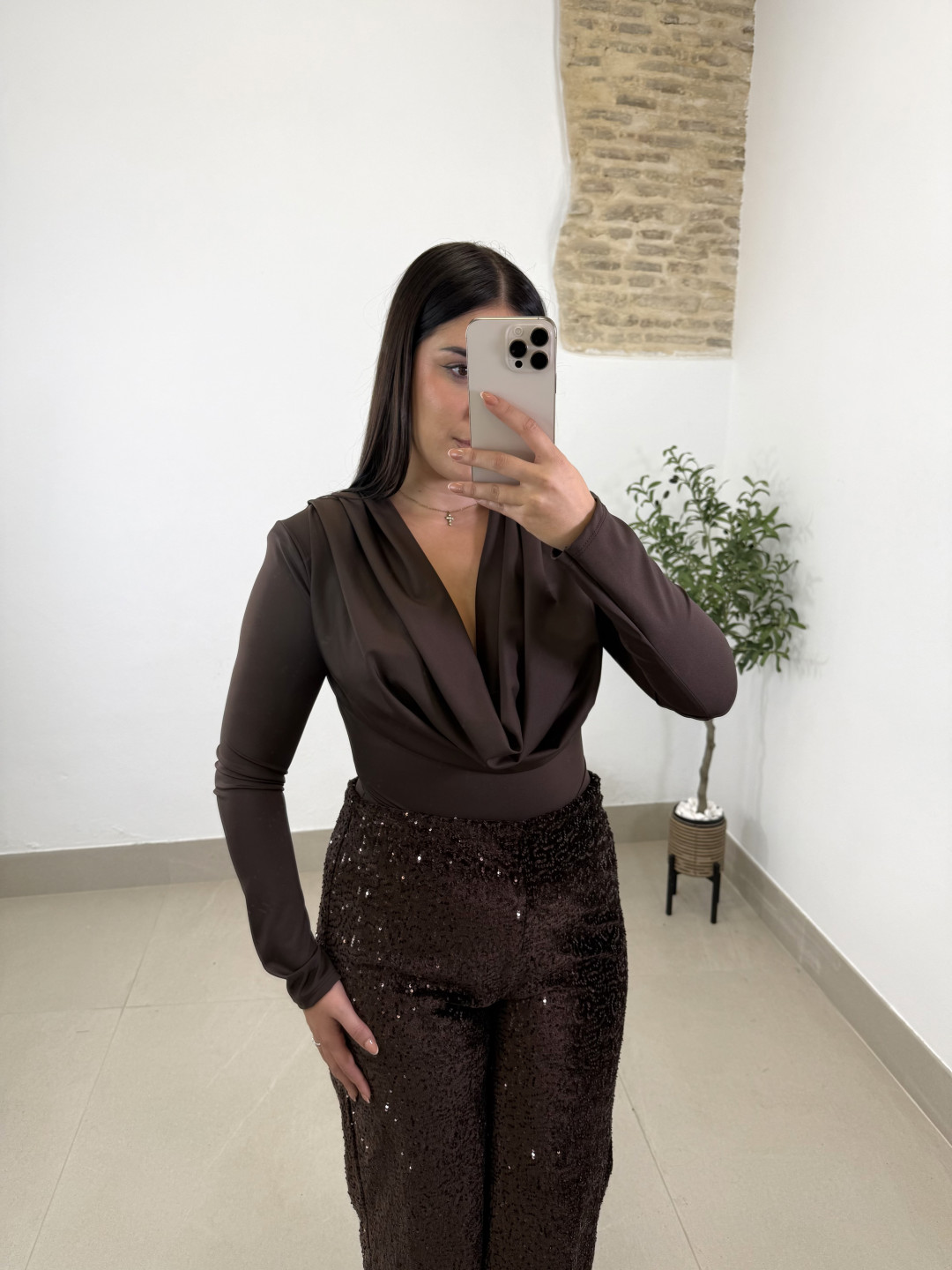 pantalon lentejuela chocolate
