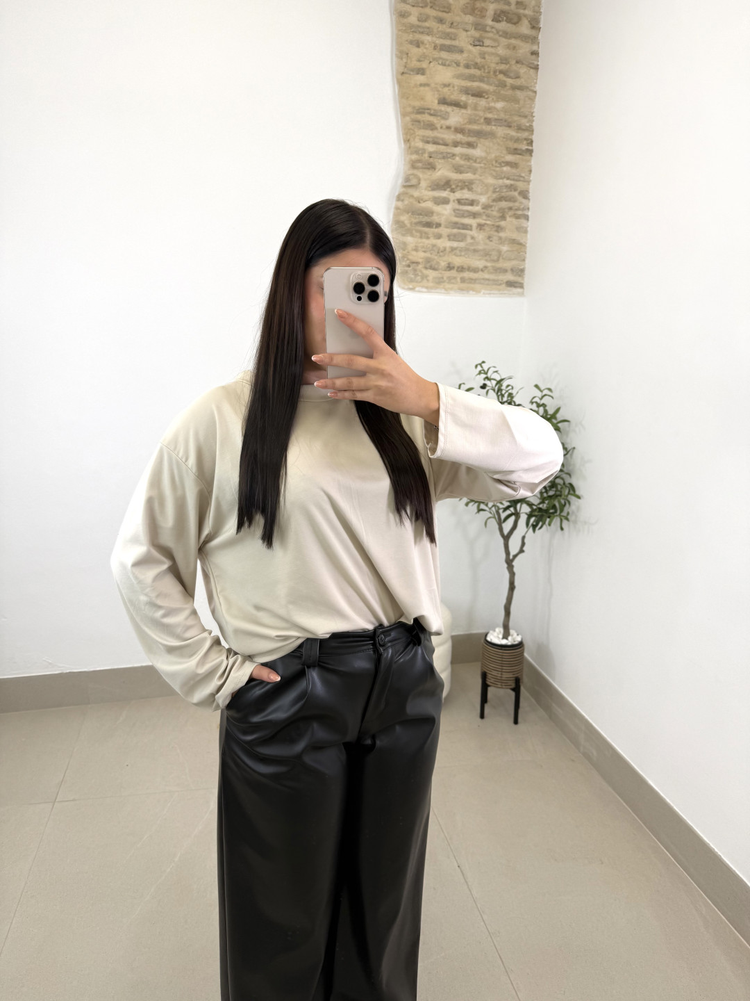 Pantalon polipiel corte recto