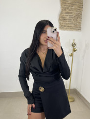 body escote drapeado negro