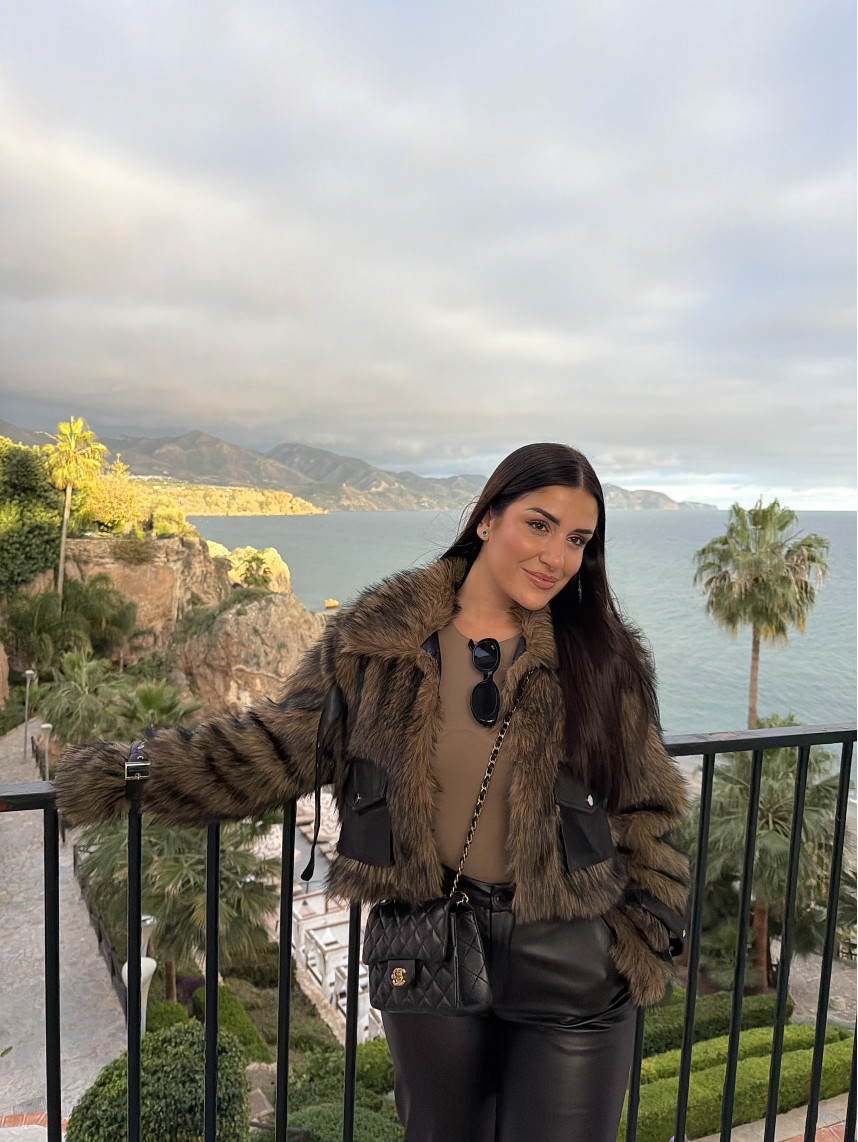 Chaqueta crop pelos  Berlin