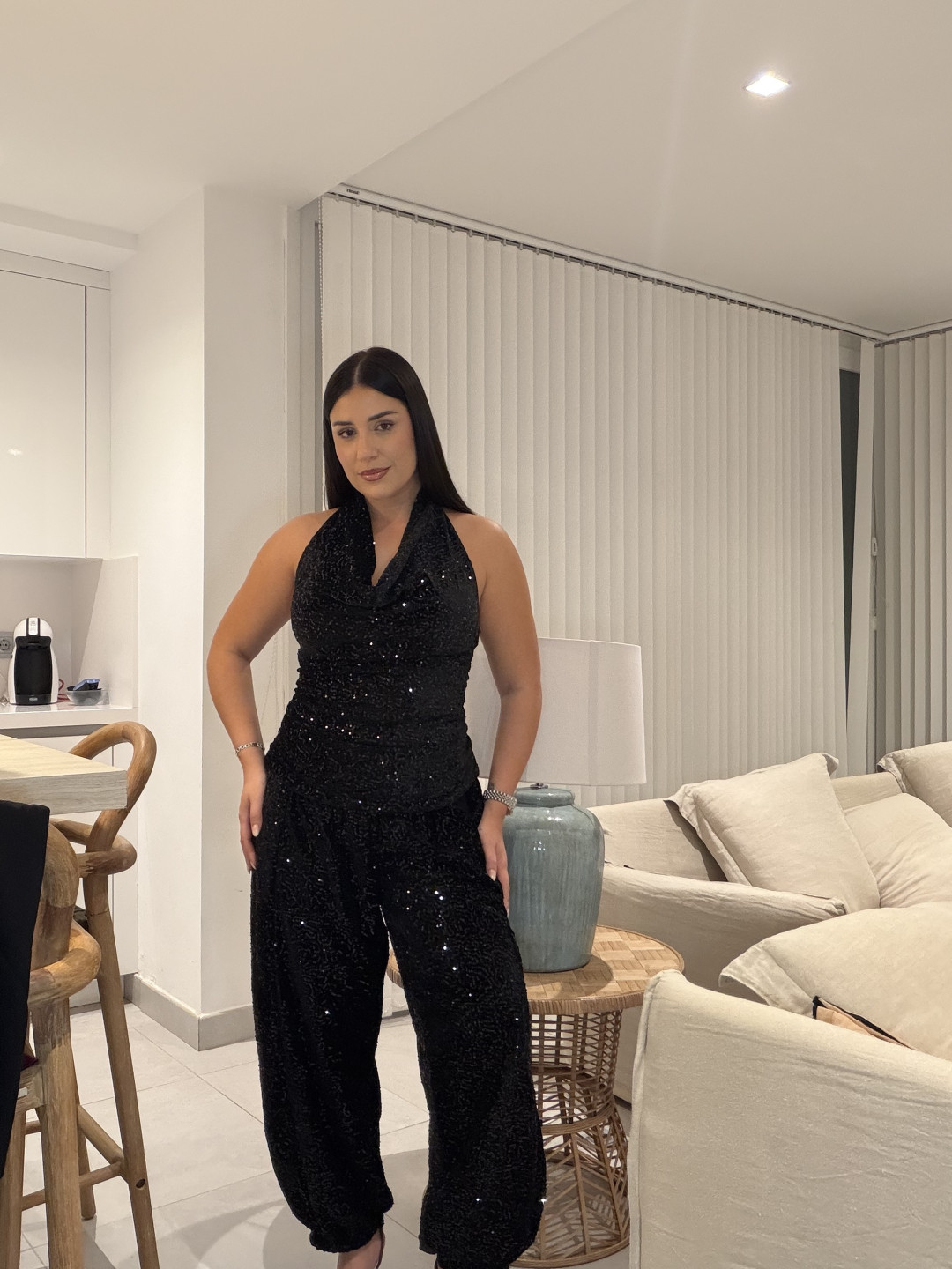 top cuello halter terciopelo lentejuela negro