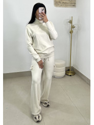 Conjunto punto cargo beige