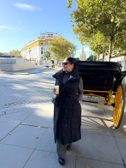 Plumas largo sin mangas negro