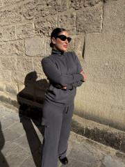 Conjunto punto cargo gris