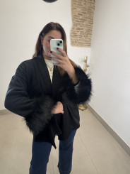 Abrigo paño corto plumas manga negro