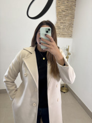 Abrigo paño botones beige