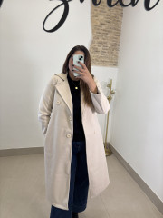Abrigo paño botones beige