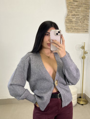 Rebeca boton dorado gris