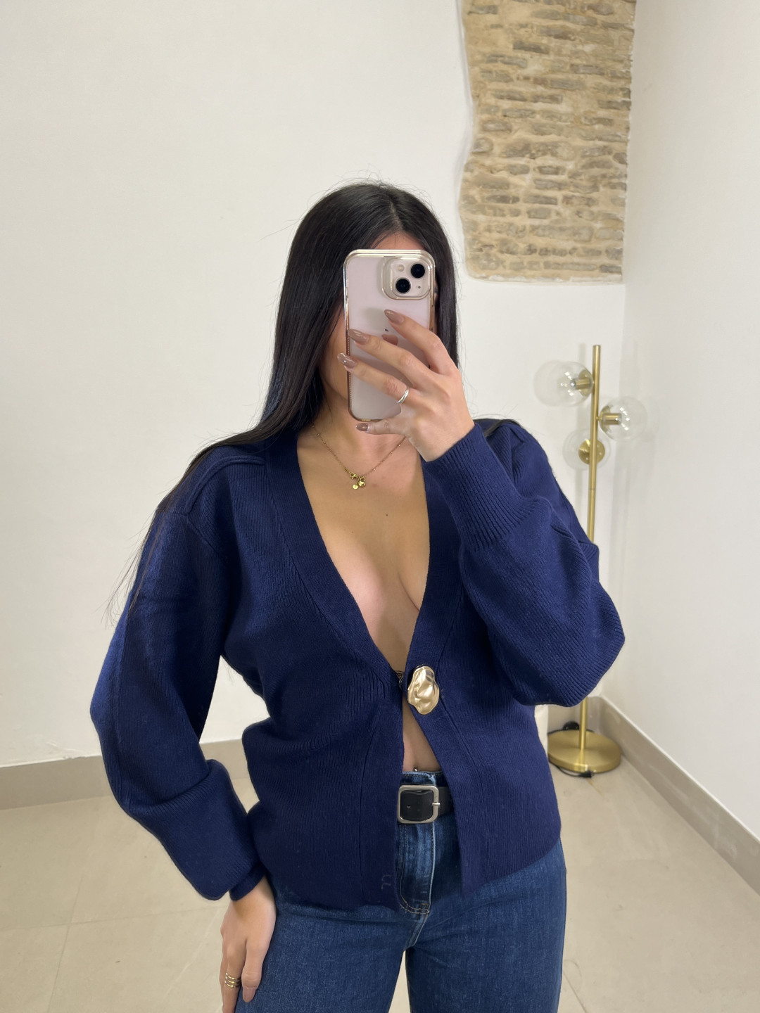 Rebeca boton dorado azul