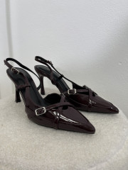 Sandalia tacon berenjena