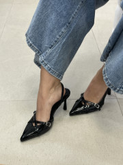 Sandalia tacon negra