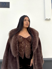 corse encaje terciopelo marron