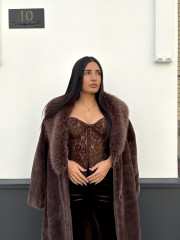 corse encaje terciopelo marron