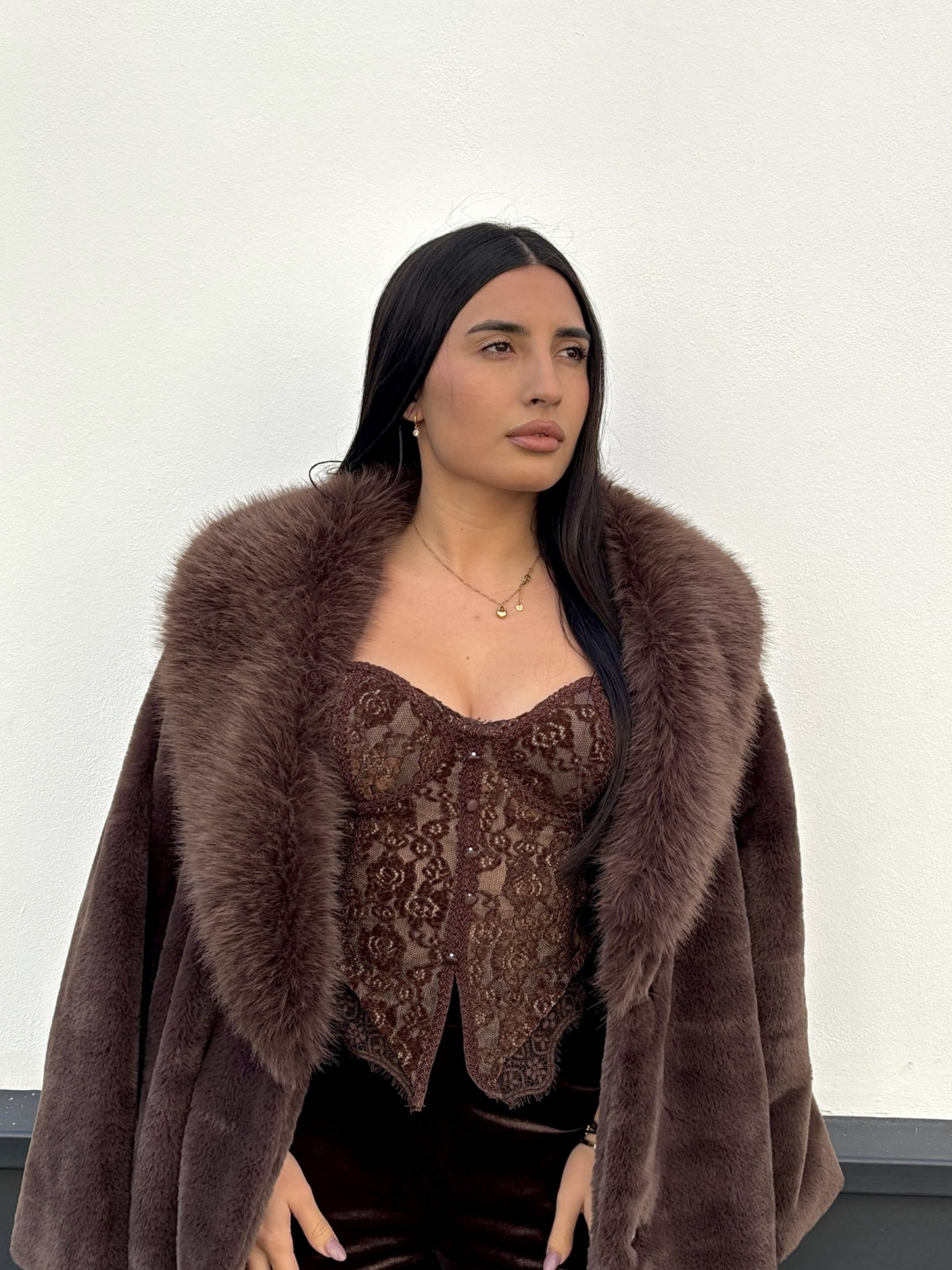 corse encaje terciopelo marron