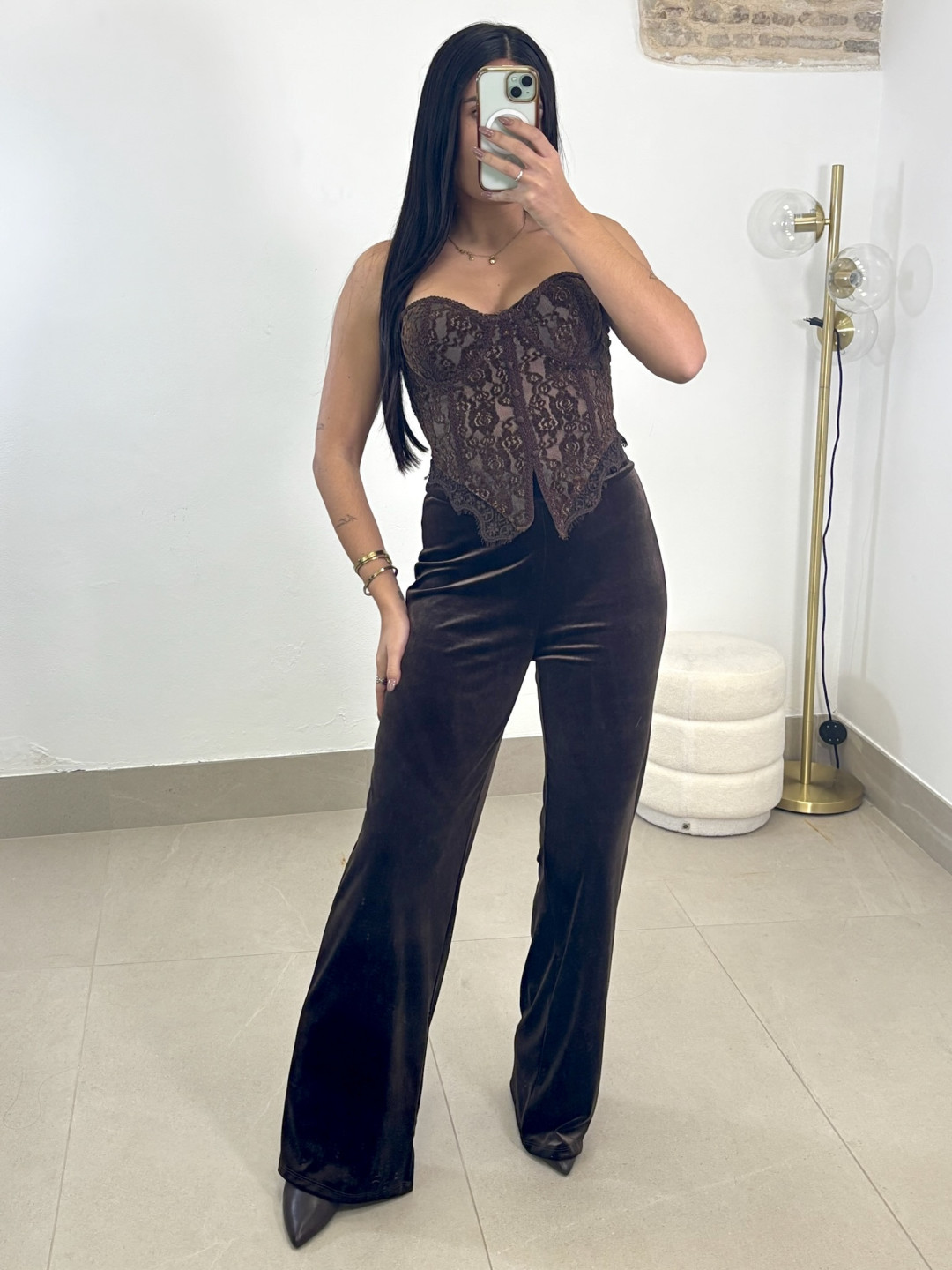 corse encaje terciopelo marron