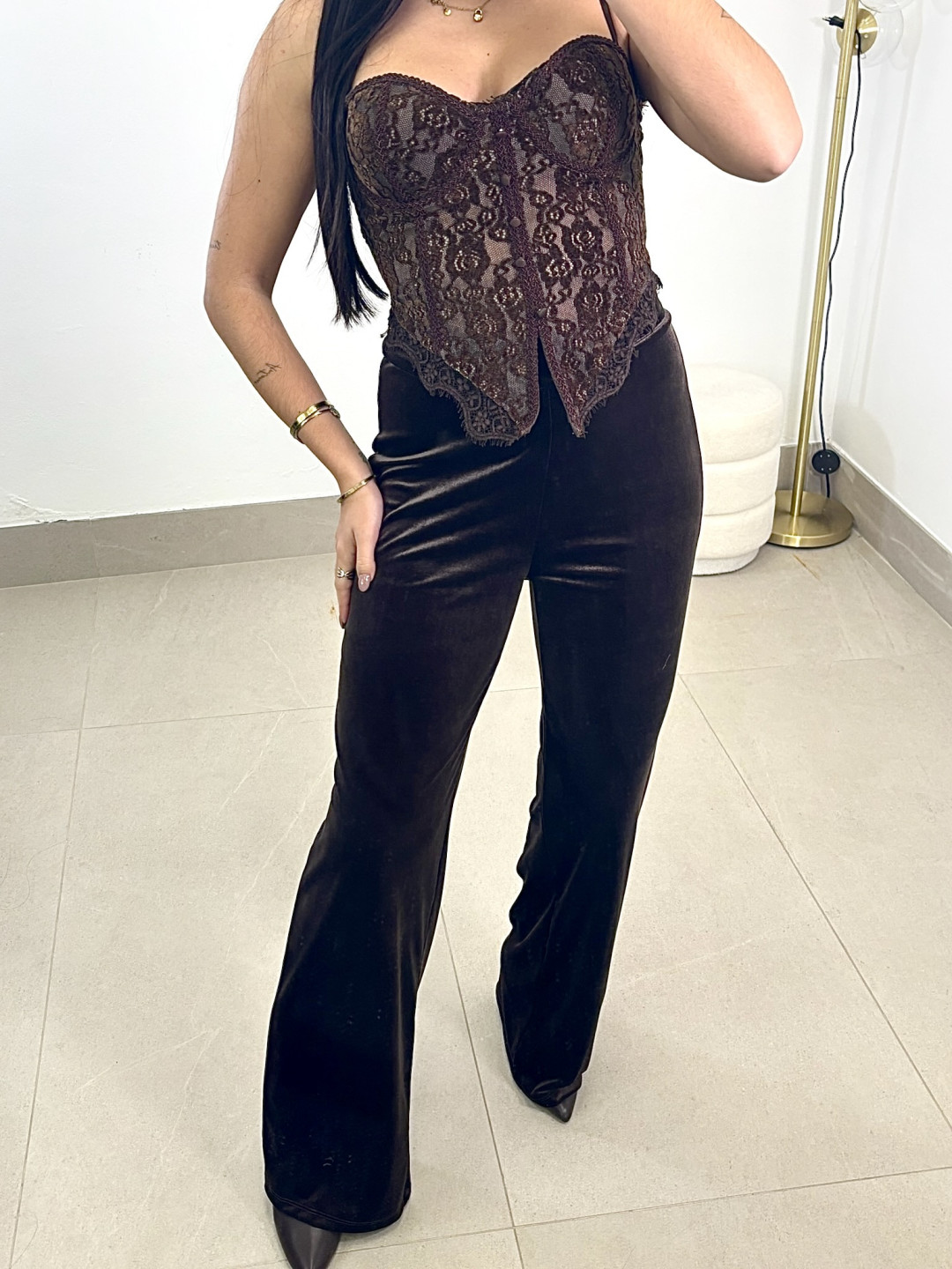 corse encaje terciopelo marron