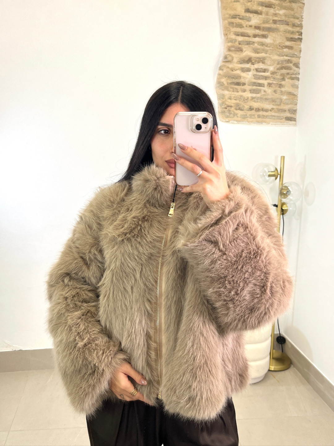 Abrigo corto cremallera pelos topo