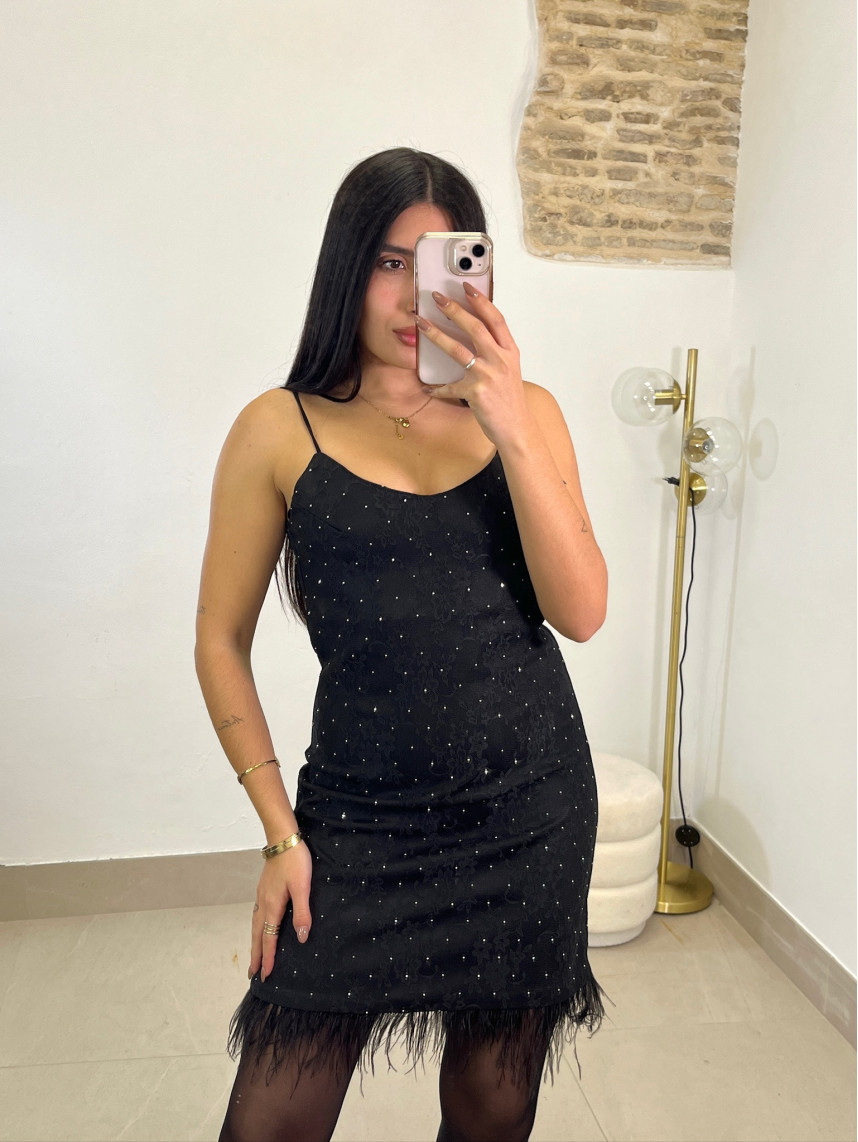 vestido brillo encaje pluma negro