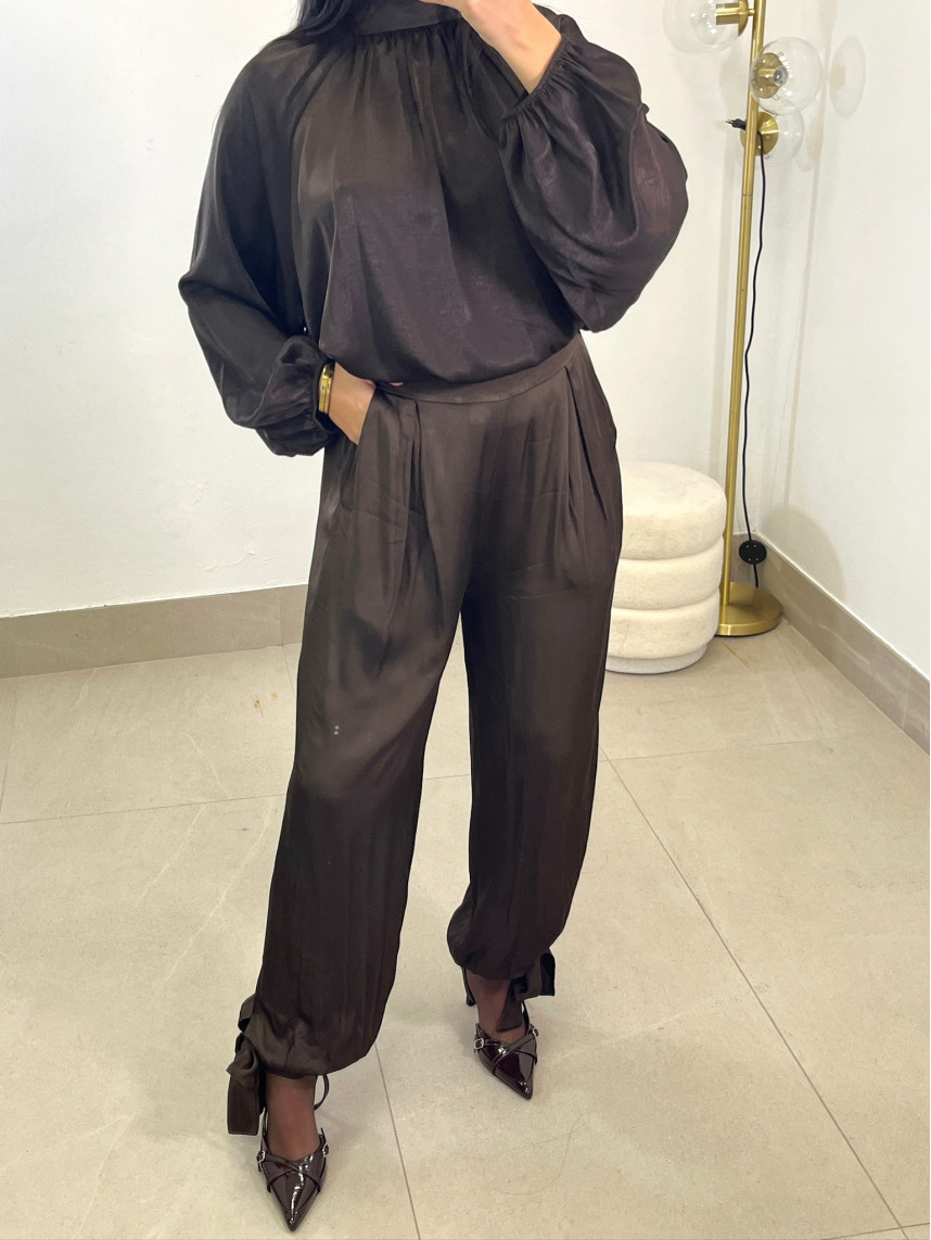 Pantalon boho detalle lazo marron