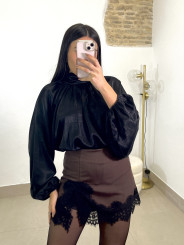 falda pantalón detalle encaje marron