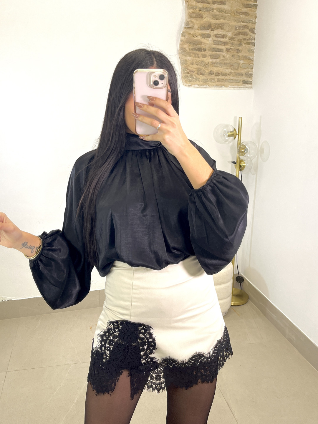 faldapantalon detalle encaje beige