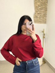 camiseta basica oversize manga larga roja