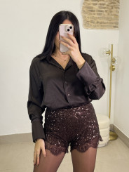 Short lentejuela detalle puntilla marron