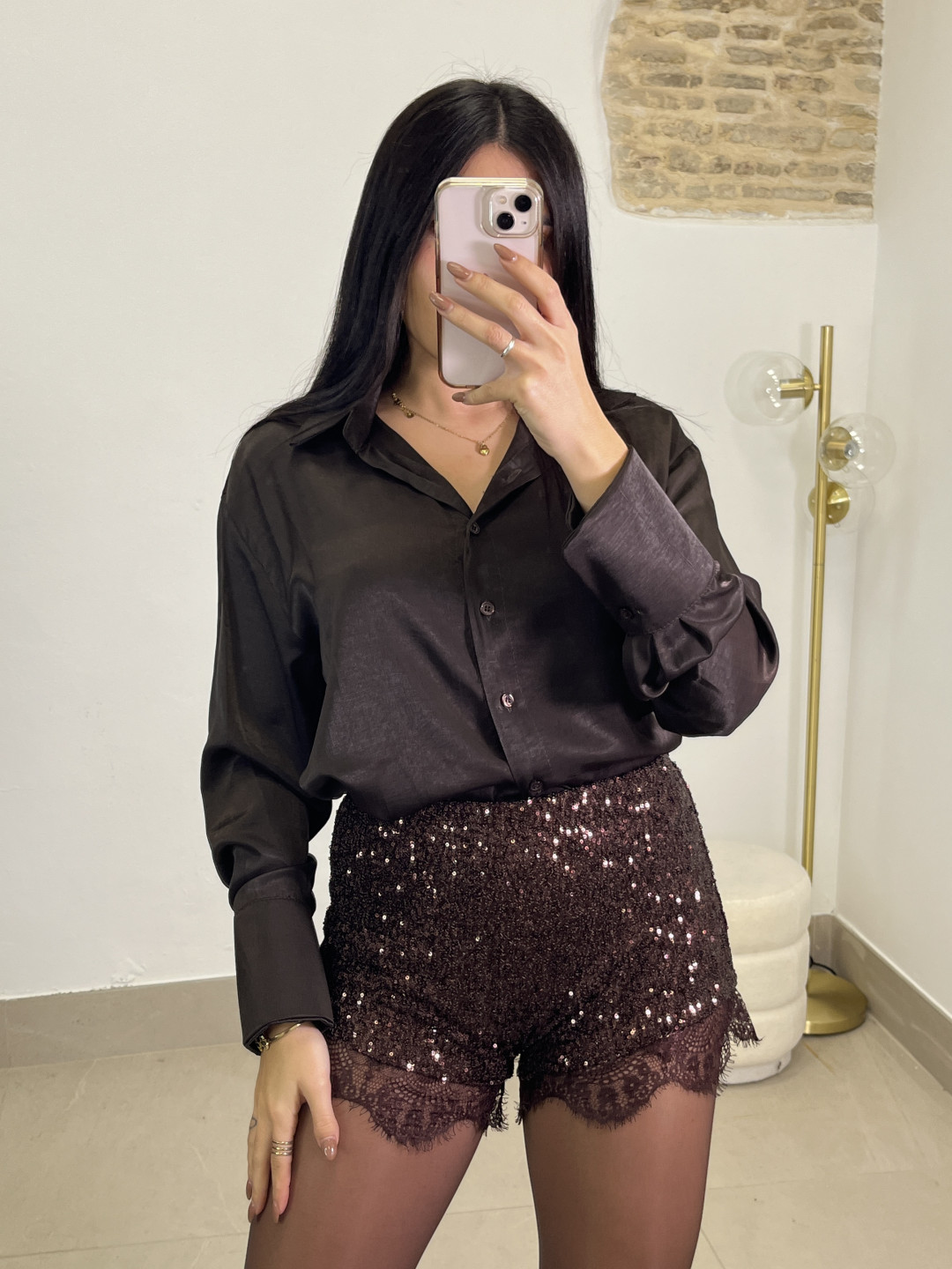 Short lentejuela detalle puntilla marron