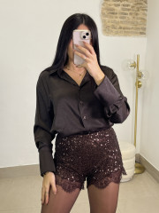 Short lentejuela detalle puntilla marron