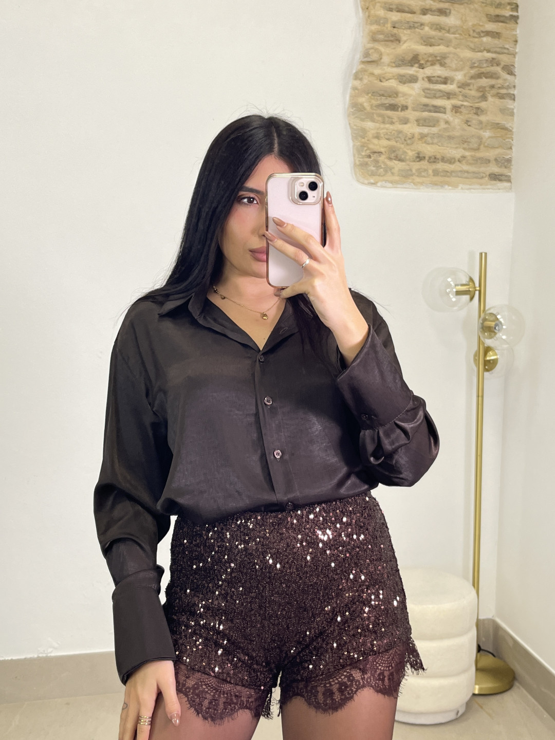 Short lentejuela detalle puntilla marron