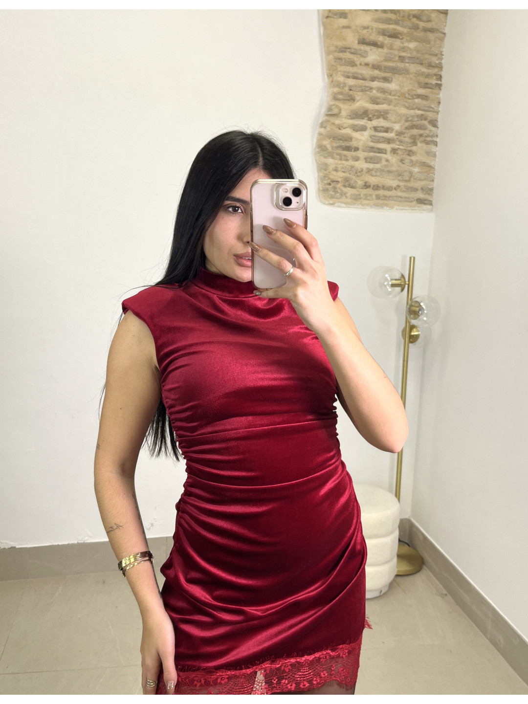 vestido mini terciopelo encaje rojo