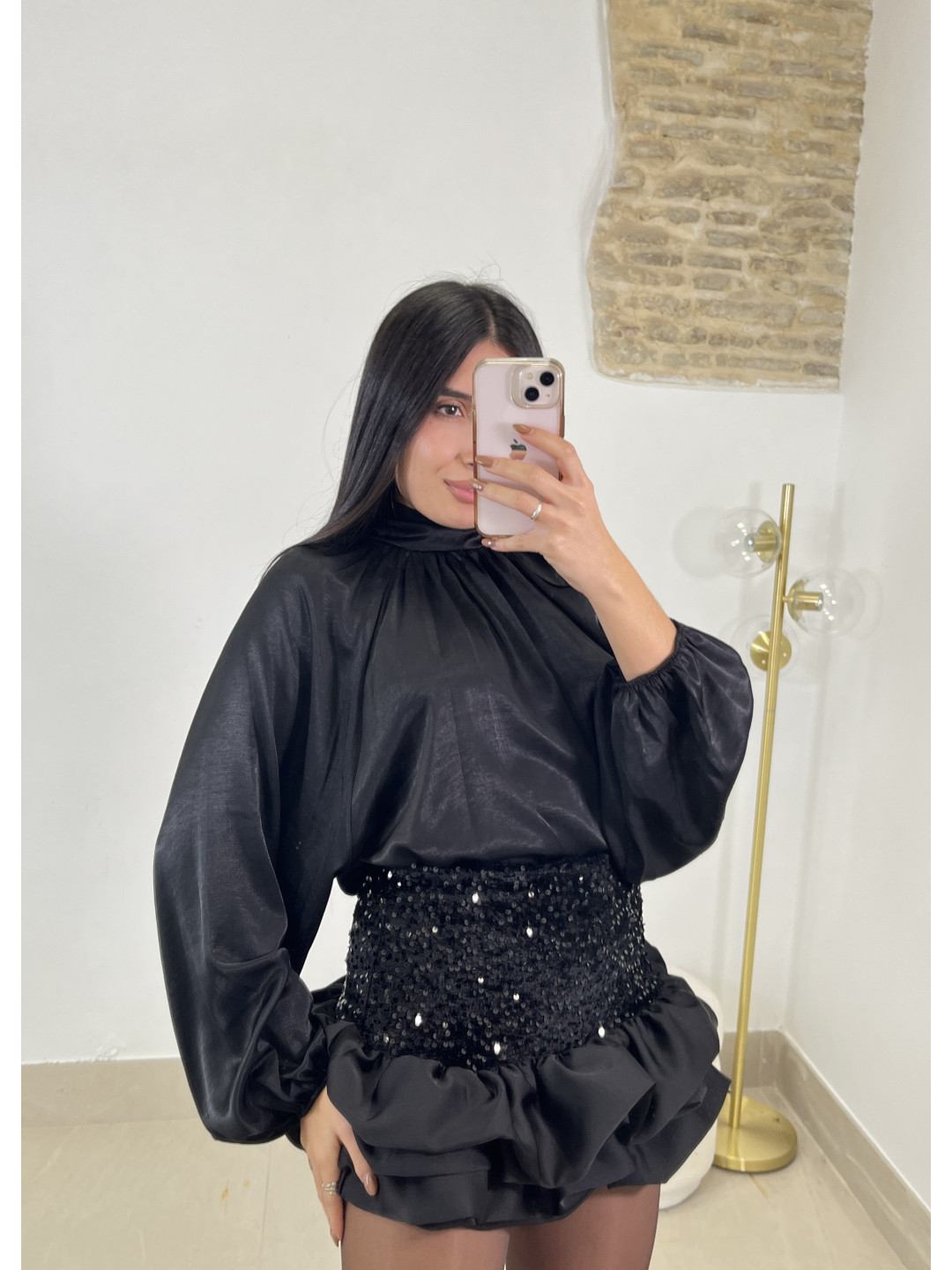 Short globo lentejuelas negro