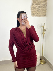 Vestido mini escote drapeado tinto