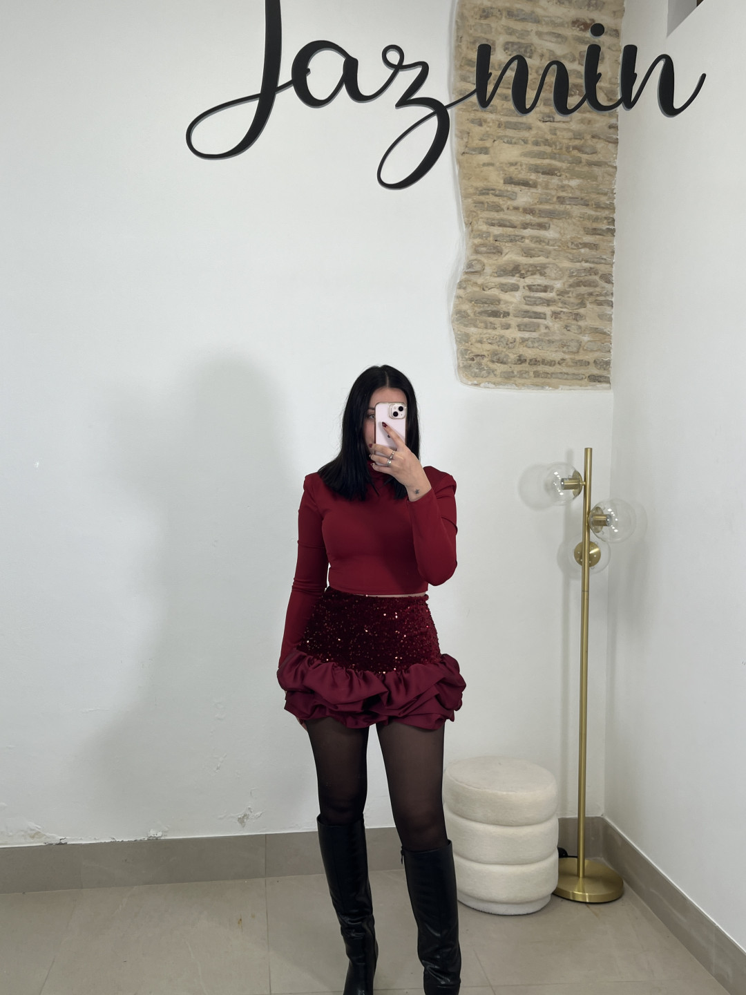 Top basico crop tinto