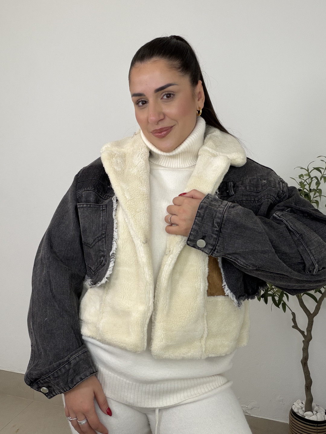 Abrigo corto combinado