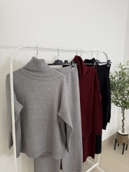 Conjunto punto cuello alto