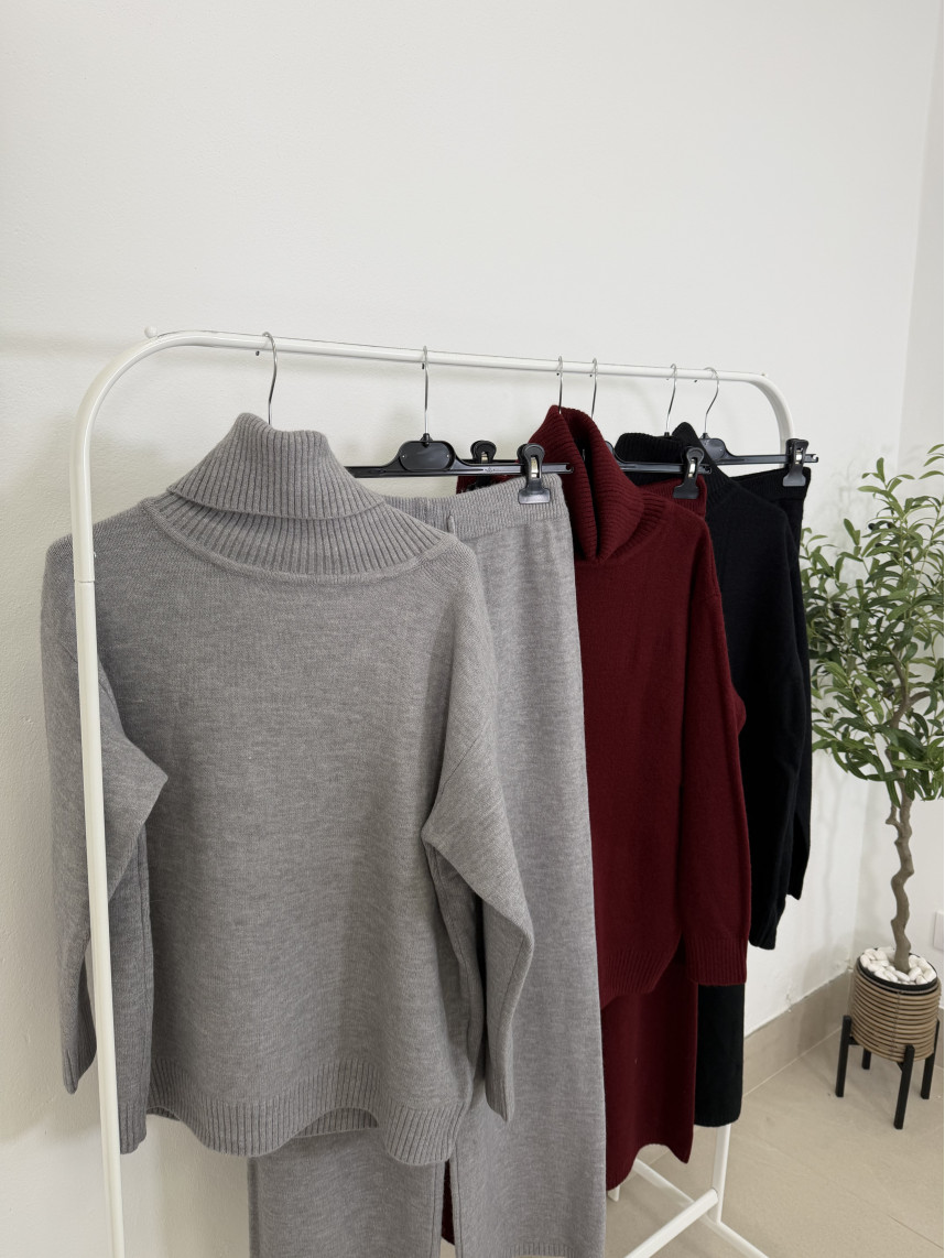 Conjunto punto cuello alto