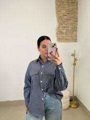 Camisa rayas bolsillo