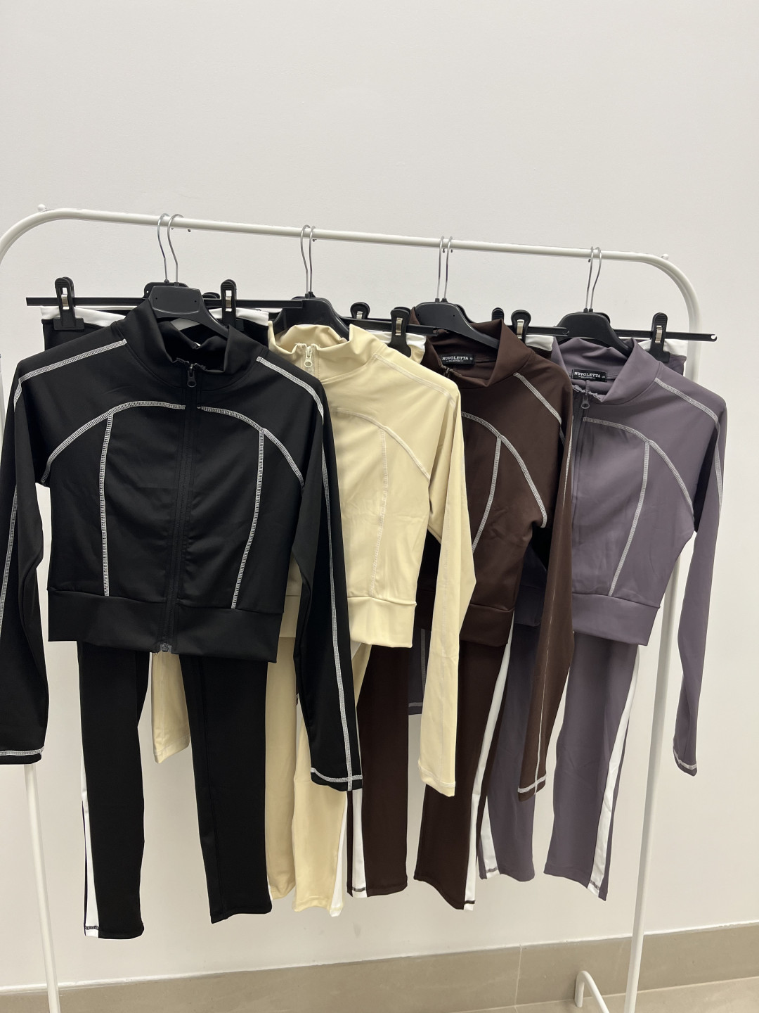 Conjunto deportivo dos piezas RTT59338