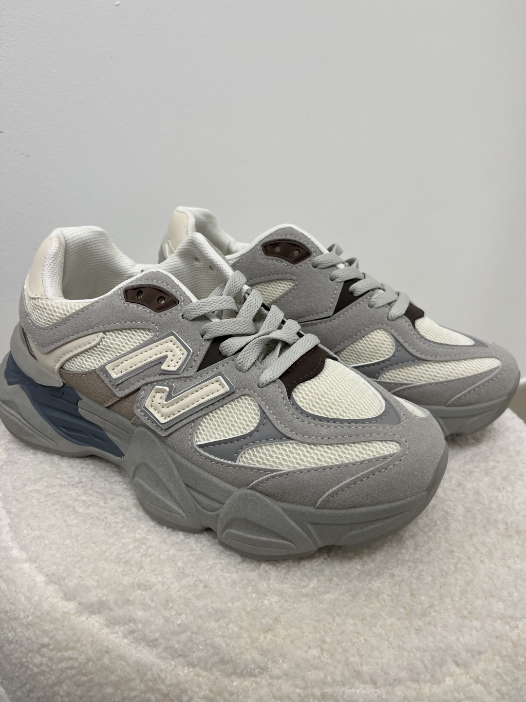 Zapatillas deportivas gris