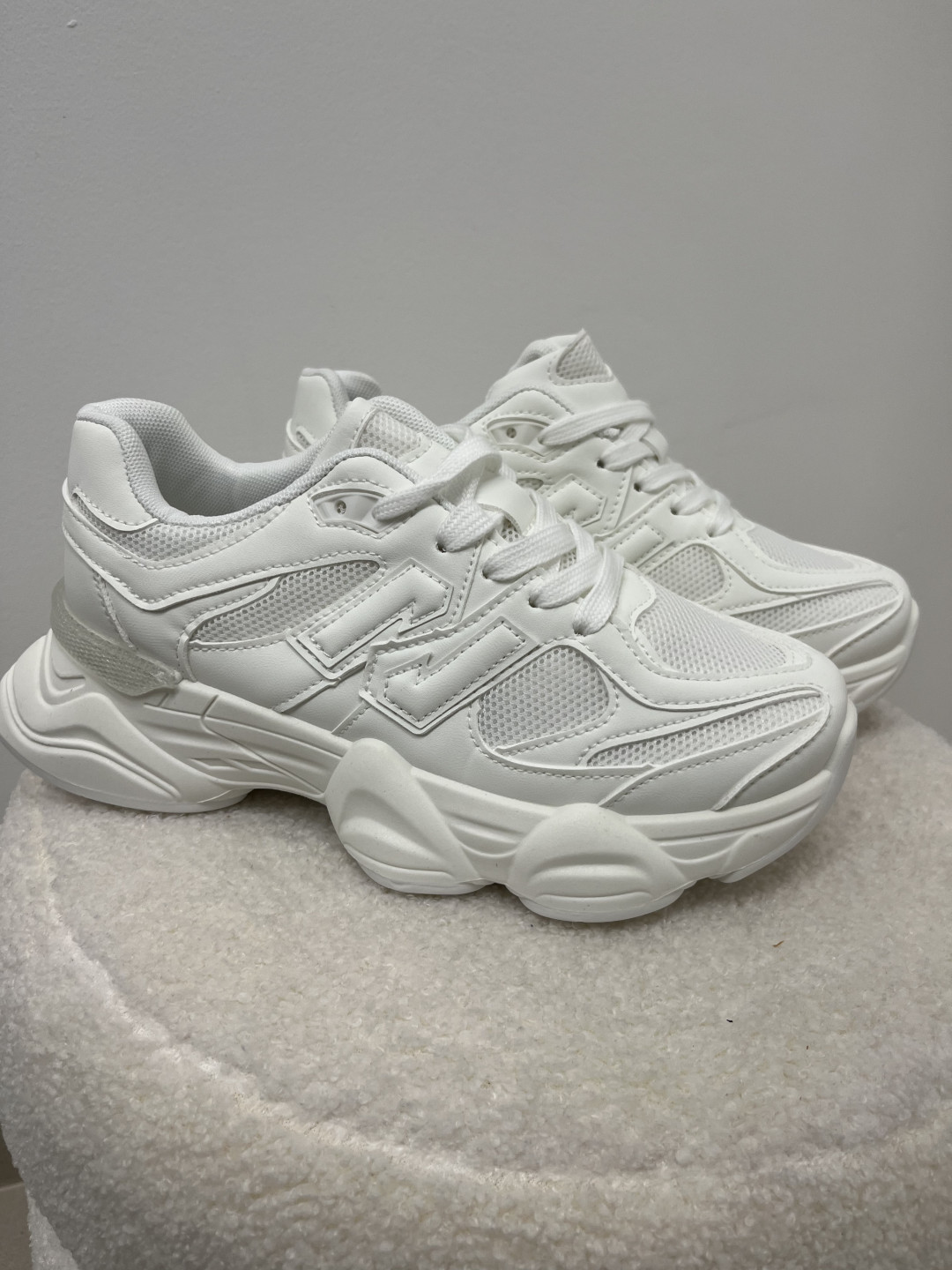 Zapatillas deportivas blancas