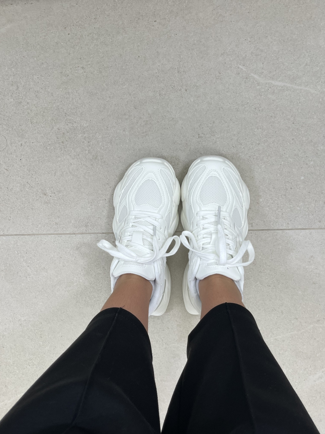 Zapatillas deportivas blancas