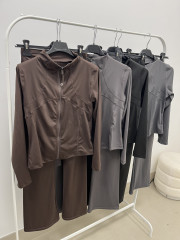 Conjunto deportivo dos piezas BZM205