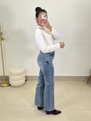 Vaquero detalle tachuela