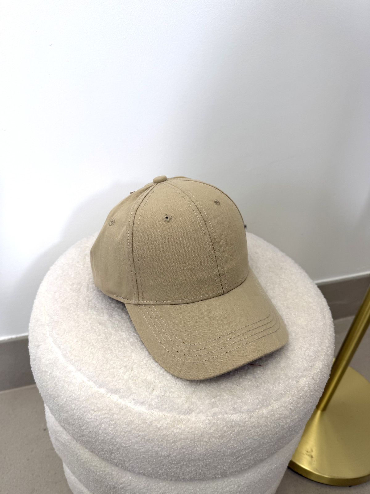 Gorra tejido beige